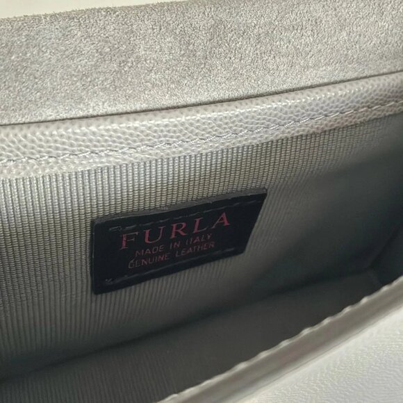 Share Auth FURLA - BVA6 Q26 Light gray Leather Shoulder Bag - Picture 8 of 9